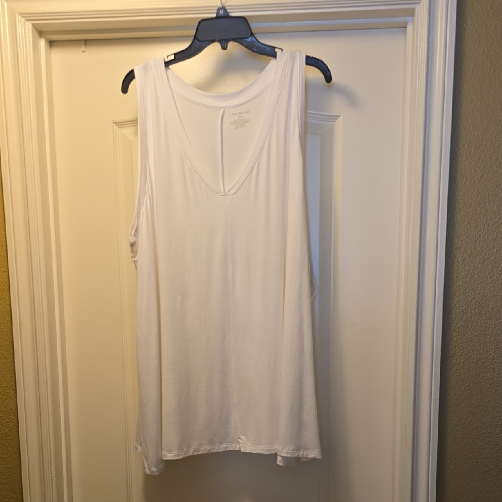 Lane Bryant White V-Neck Sleeveless Tank Top